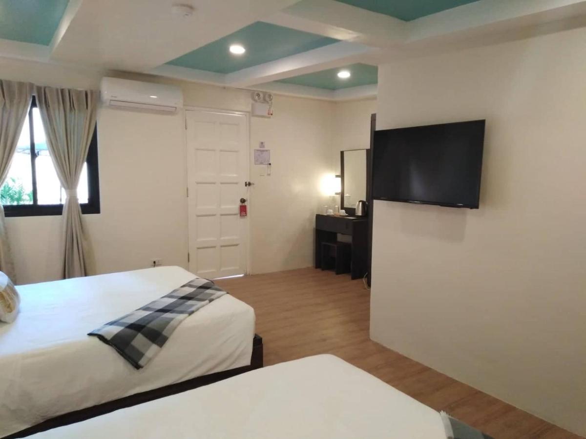 R Bed And Breakfast Baguio City Exterior photo